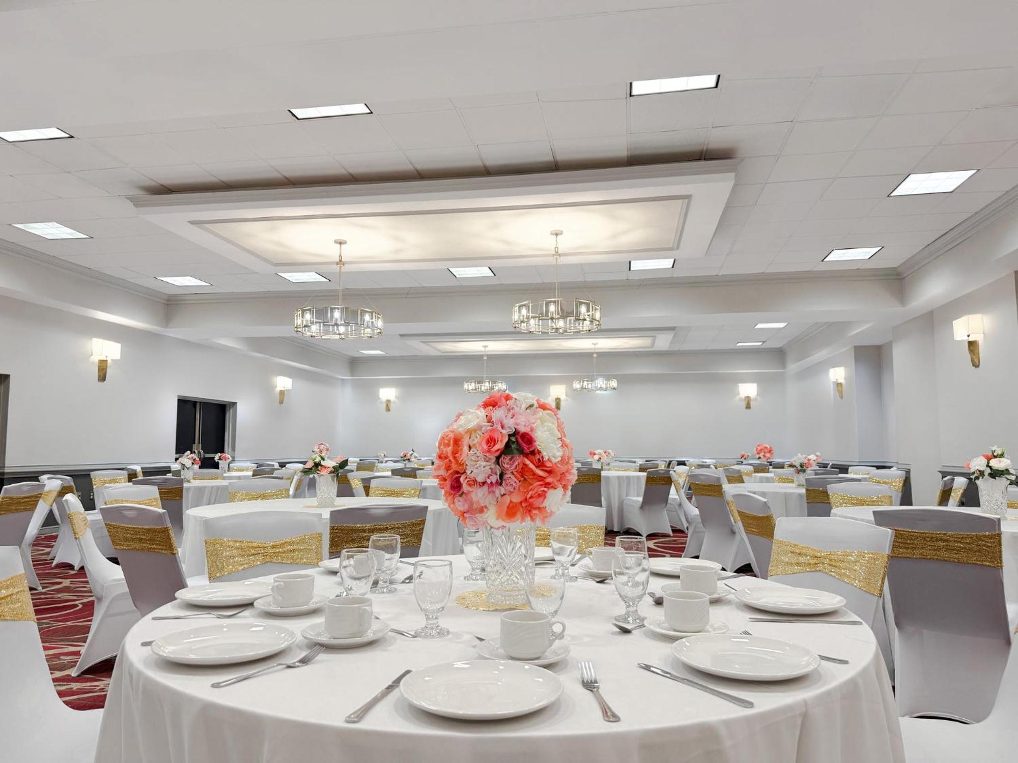 Hotel Crowne Plaza Newark Airport By Ihg Elizabeth Zewnętrze zdjęcie